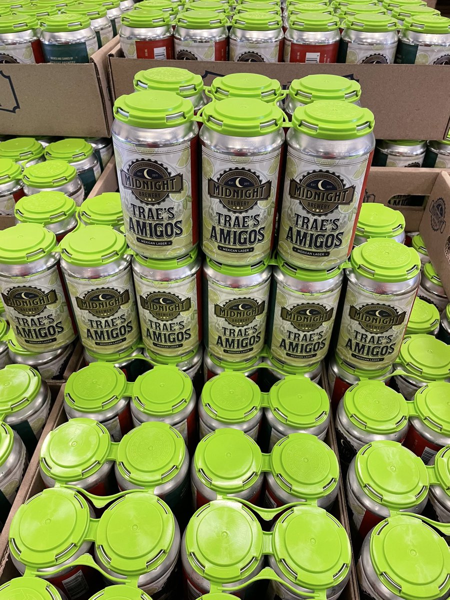 Trae’s Amigos is here! Come out and grab some today! We are open 2-9pm! We have food from Curry in a Hurry 3-8pm and music from Road Kill Roy 6-9pm! 

#midnightbrewery #craftbeer #rvabeer #midnighters #beertime #beer #beerlovers #virginiaisforbeerlovers #beerstagram #goochland