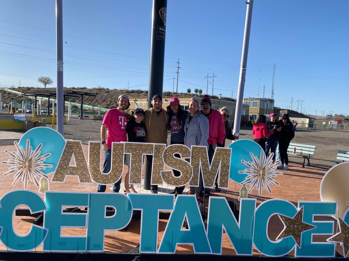 Jessicawynn20's tweet photo. We had an amazing turnout today volunteering for the New Mexico Autism Society's Autism Acceptance walk. @JKalena123 @rulesshmules #MobilizeforAccessibility #BeYou https://t.co/YjPZYU5F1S