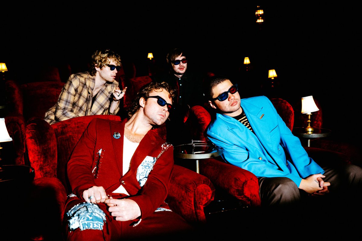 At #The5SOSShow 🍿