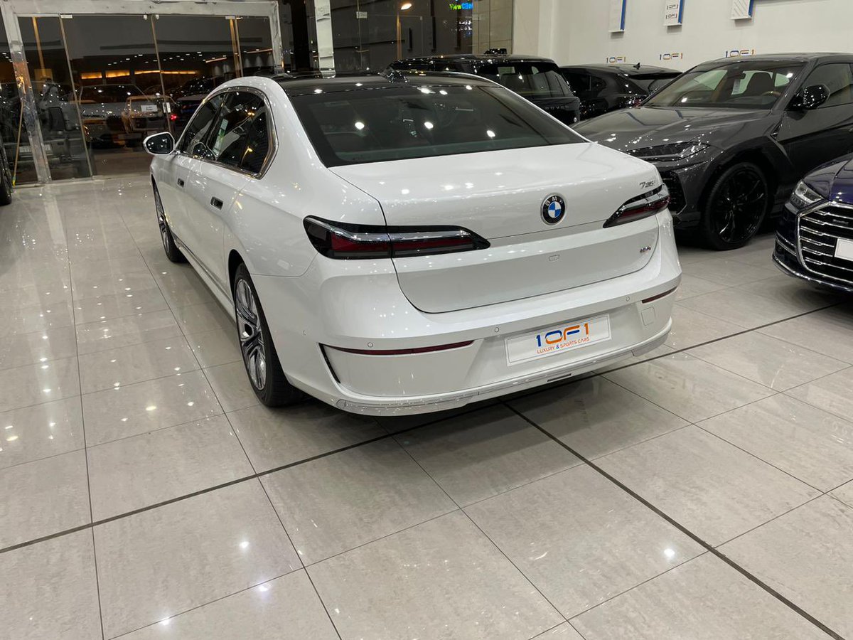 1OF1SA's tweet photo. 735i - 2023 - NEW - Saudi 

#mercedsbenz #g63 #4x4 #bmw #Audi #Porsche #rangrover #SVR #vogue #ferrari #Purosangue #812 #GTS #Lamborghini #avantador #urus #huracan #V12 #cars #rollsroyce #RR #Cullinan #1OF1 #Bentley #Saudi https://t.co/TB7KPENlyo