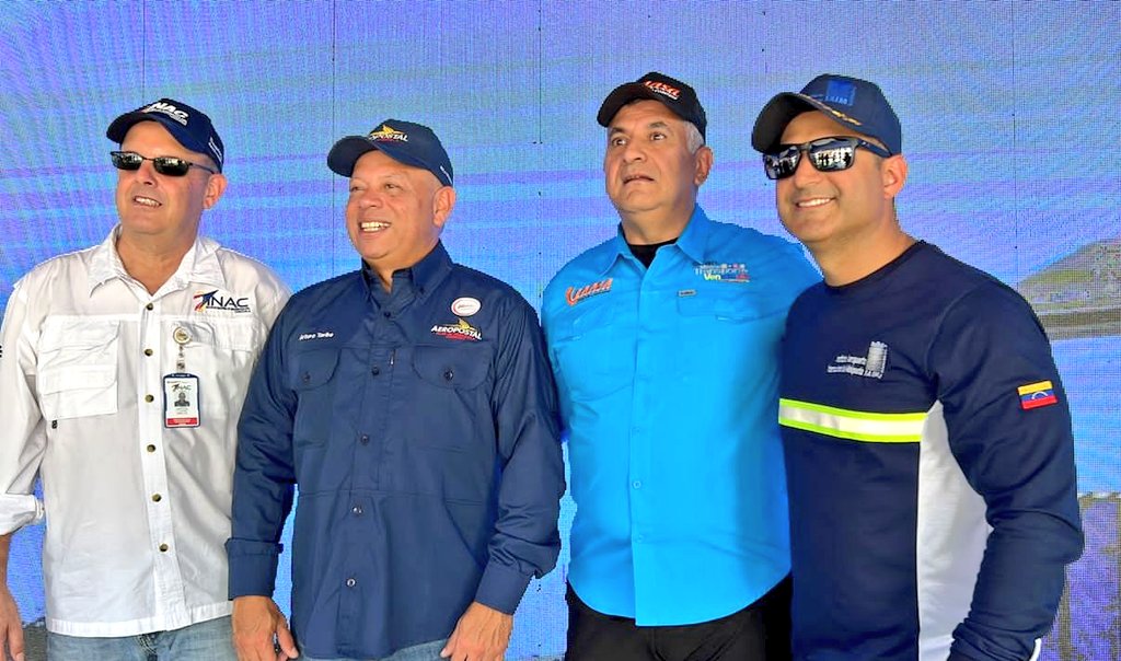inac_ve's tweet photo. ¡10 Años de victorias y logros! #INAC dice presente en la #ExpoGobierno2023, que se desarrolla en el Paseo Los Próceres, vitrina dónde la Gran Misión Transporte Venezuela refleja los grandes éxitos del Gobierno Bolivariano ¡Seguimos avanzando!

#LogrosEnRevolución https://t.co/lpavDgOgC5
