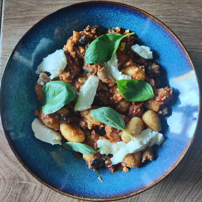 Watch NEVA MOON 🌙💤 | (Petit Secret Agency)'s leaked NSFW photo on TwXstars