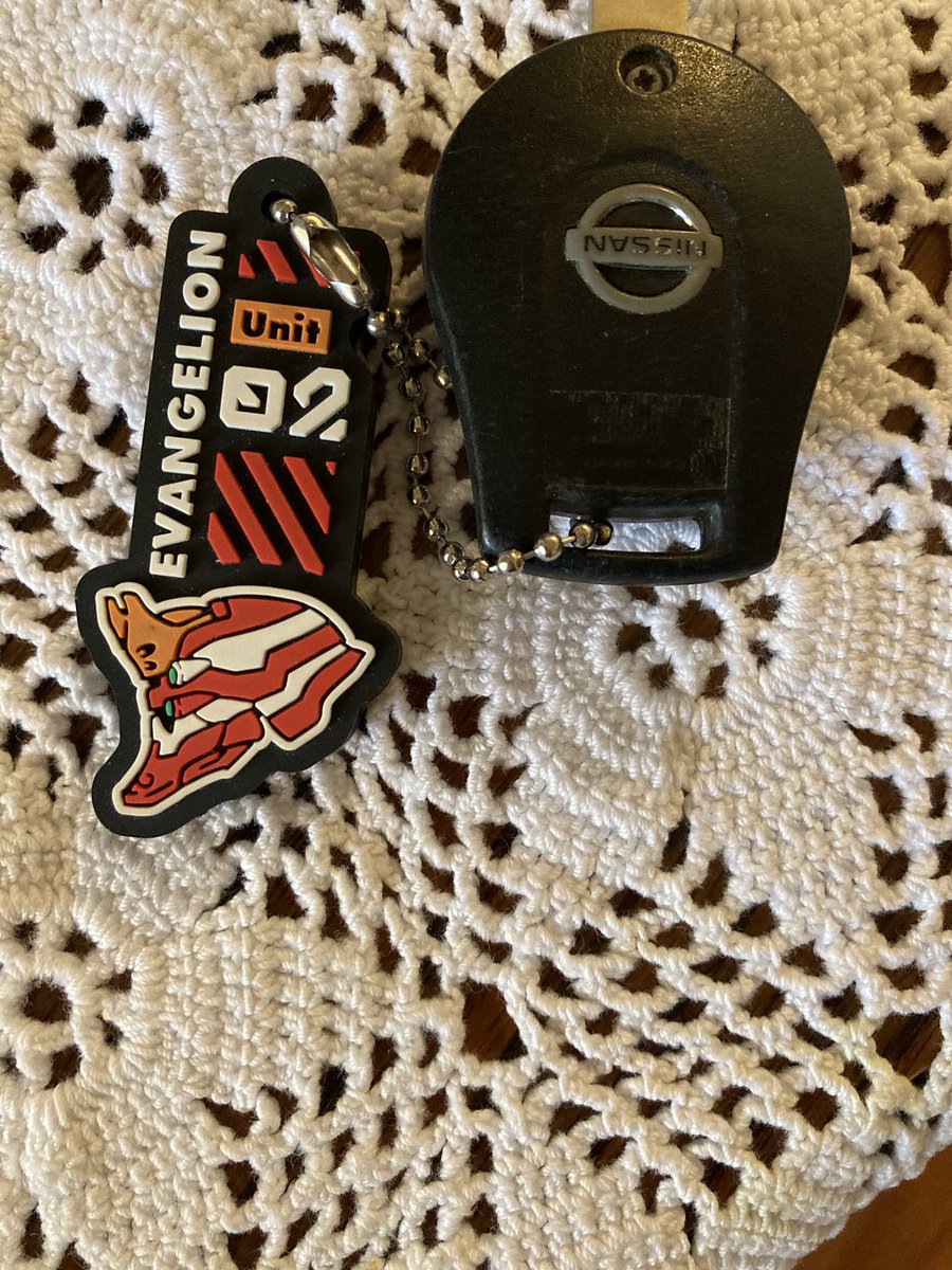 AlohaPete's tweet photo. Reppin’ my favorite Eva pilot on my keychain. 👽🤙🌈❤️ #Eva2 #Evangelion #Asuka https://t.co/i2l3DAjFik