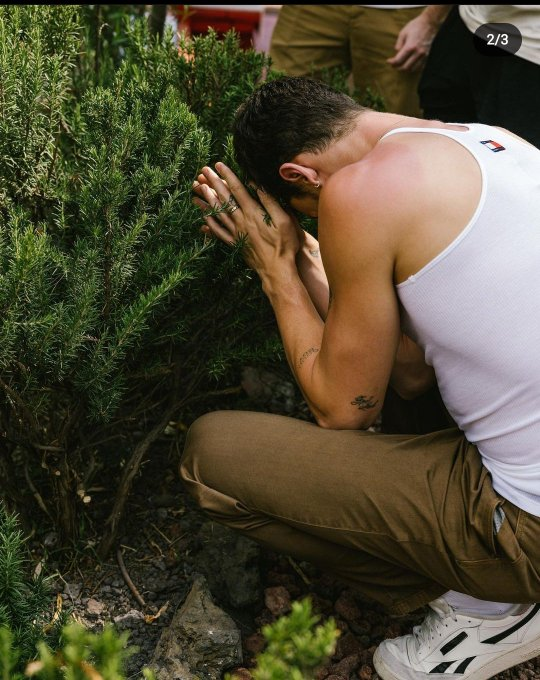 RLorde1's tweet photo. We all now know what homeboy was praying for... https://t.co/5IlRgxffbk