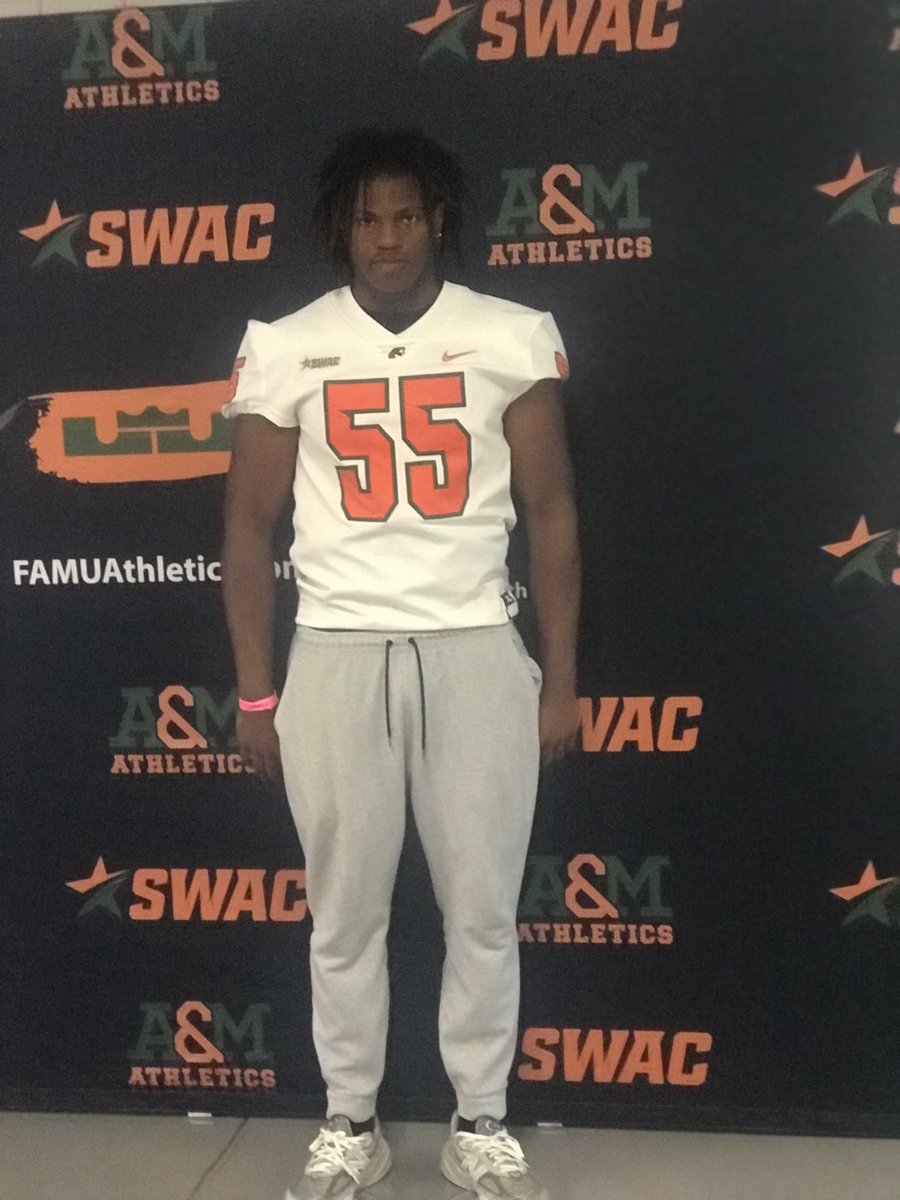 atruewoman1's tweet photo. Remembering dropping @dominicmyless mom here years ago, @MSteward77 the more things change the more they stay the same, had good visit @FAMU_FB thank you @Coach2Bless for the invite, thank you Dedrick my sunshine for making our stay peaceful #2024 #knowwhoiam 💙 https://t.co/lDFmOoUzwV