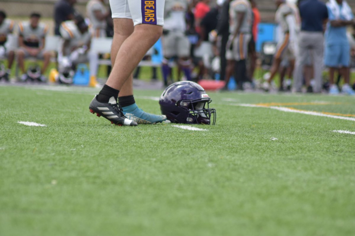 Thessnetwork2's tweet photo. RECAP MILES COLLEGE PURPLE &amp; GOLD SPRING GAME @TheSSNetwork @GoldenBearsofMC @MilesBhamAlumni #RESPECTTHEDEN #Unstoppable https://t.co/zG1SlxH1BE