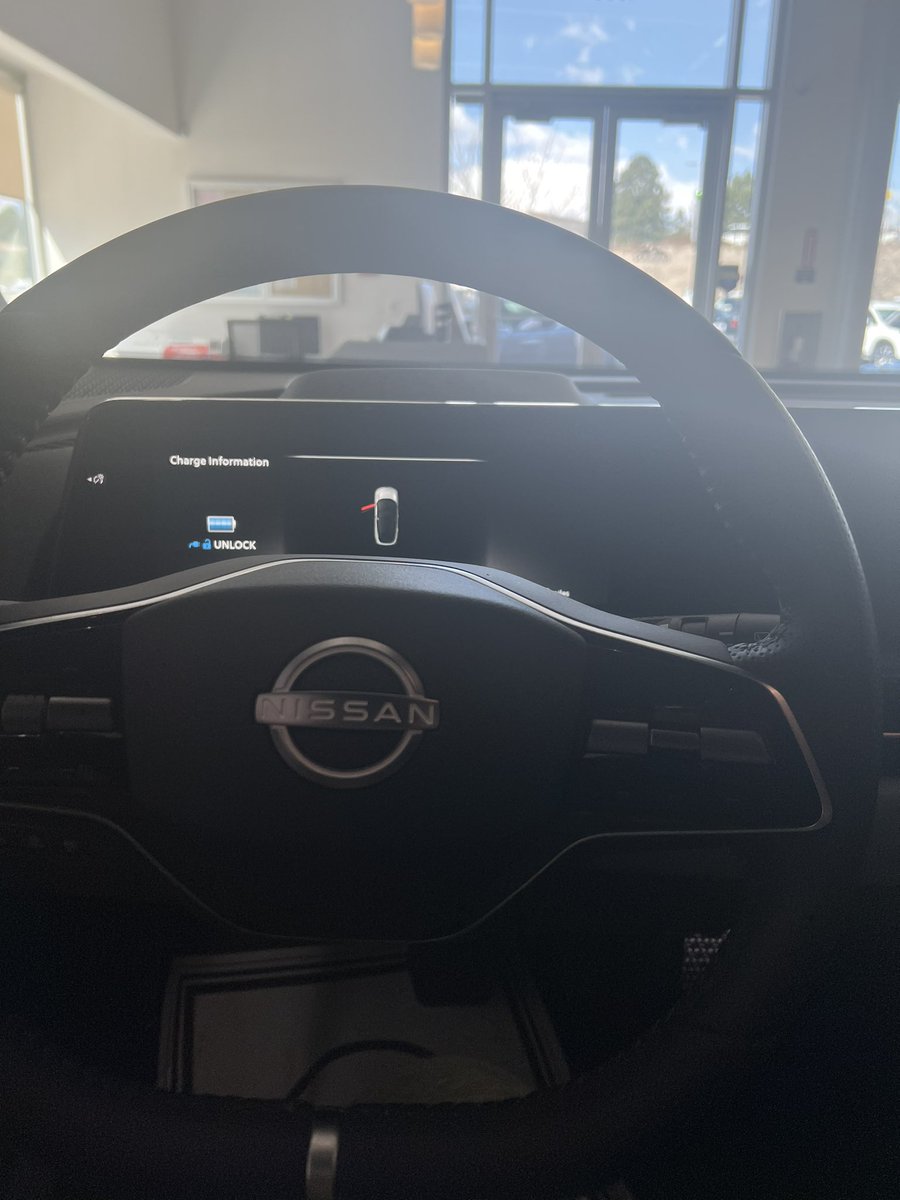 mrexclusiveb's tweet image. #nissan