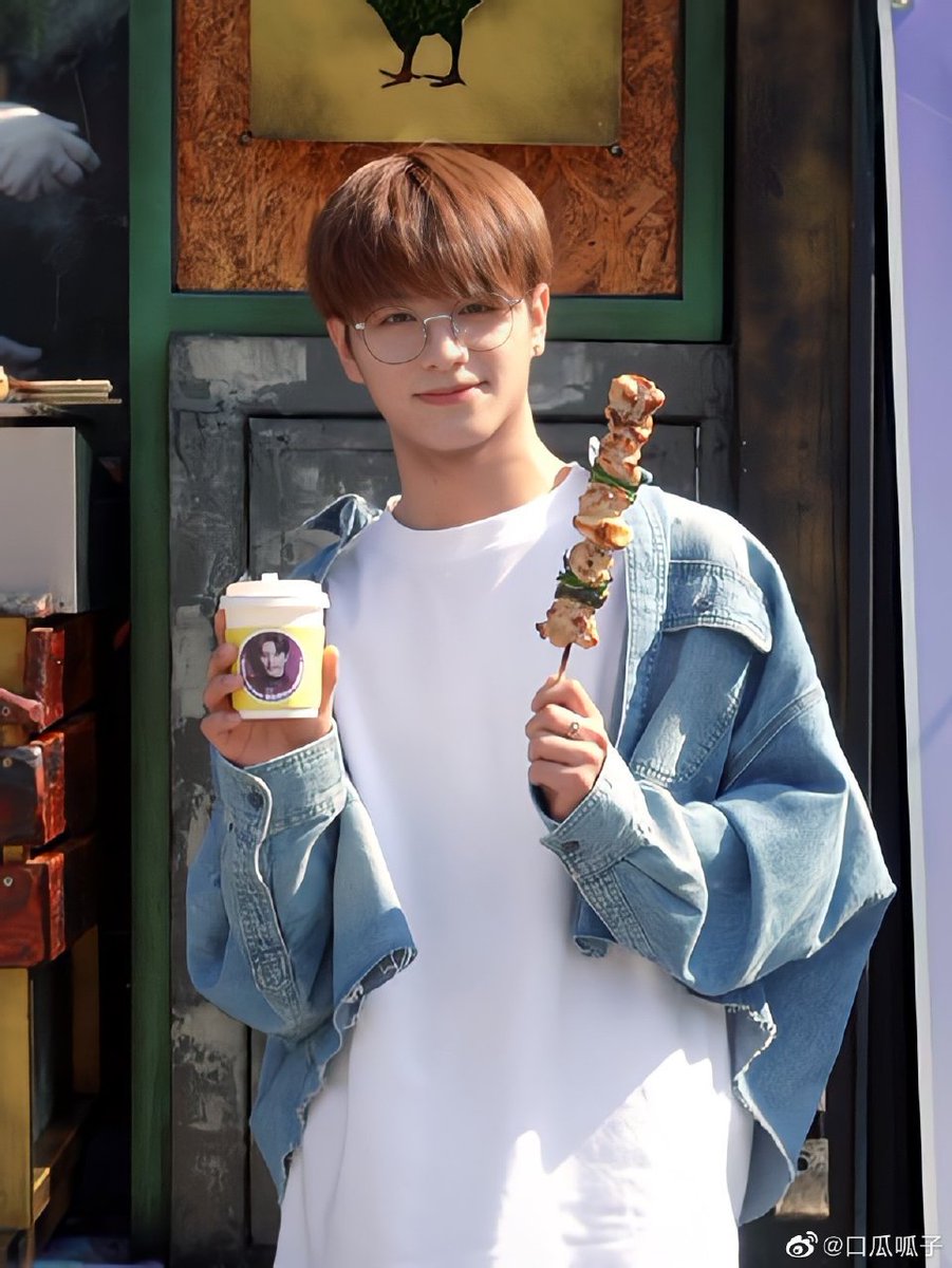 When will we see you performing again? That, we might not know for now, but we will always be waiting, rooting for your success. We will always be here, by your side, supporting you.

<a href="/ChromosomeEG/">Chromosome Entertainment Group</a> 
#WANGZIHAO #王子浩 #왕즈하오 
#LetterForWangZihao