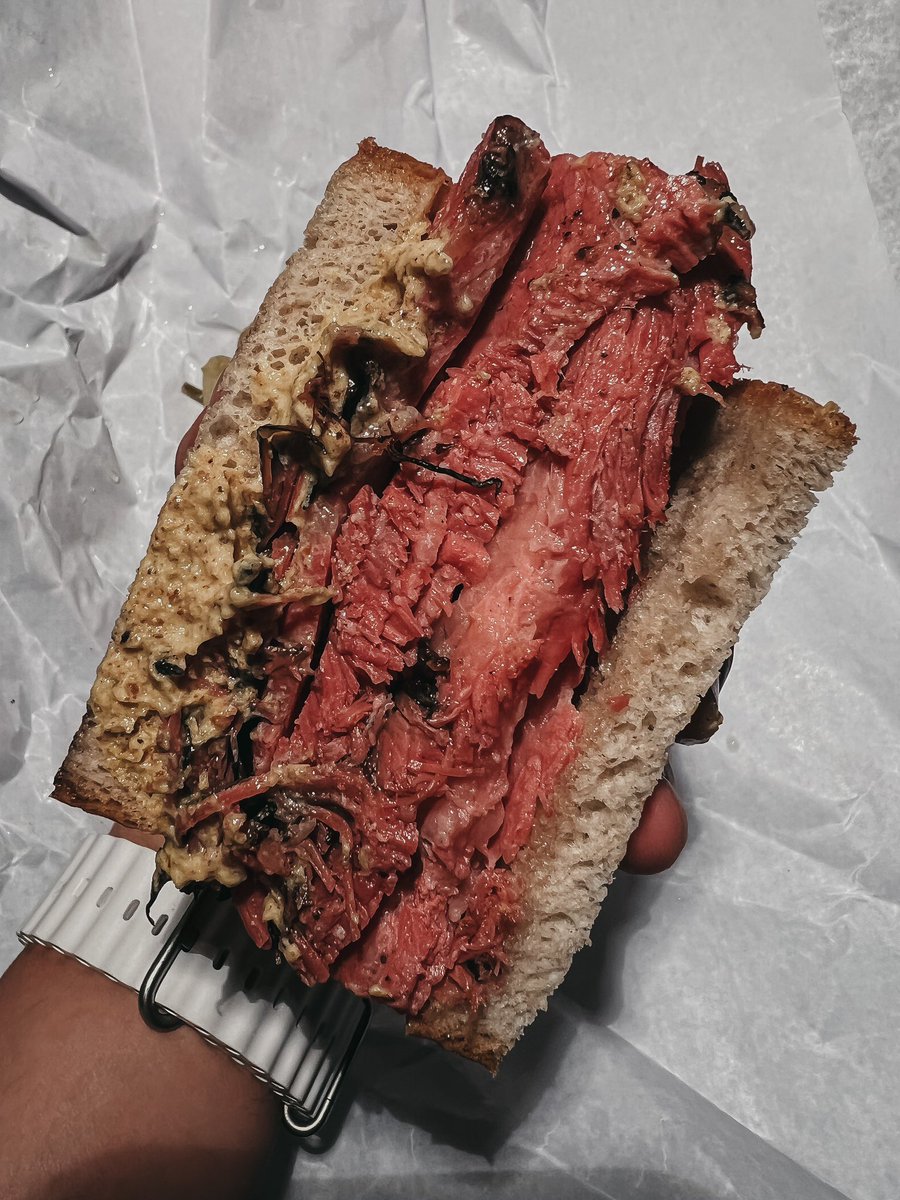 charleskoh's tweet photo. KATZ’S https://t.co/IoGO5K2e1d