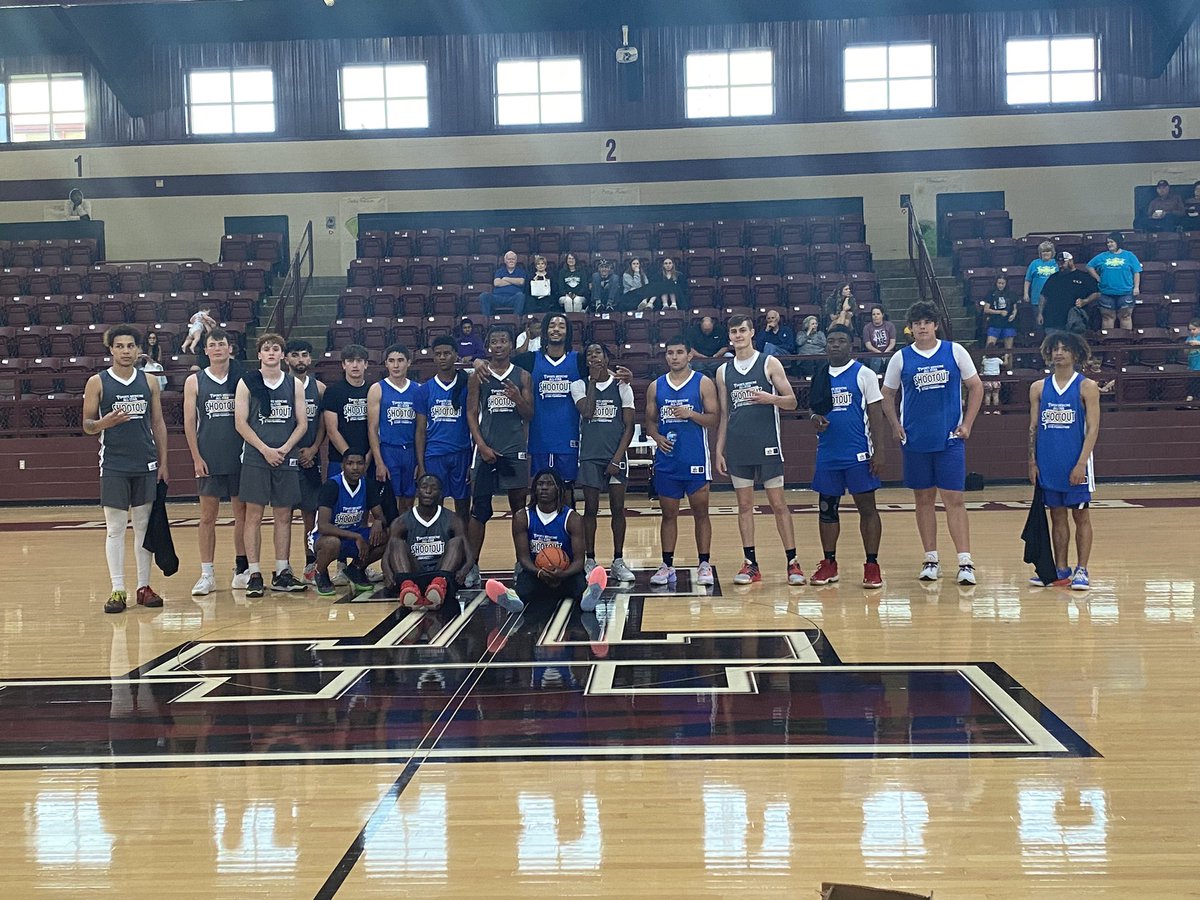 Brandon Ogden tweet media