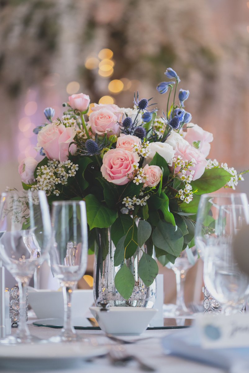 samlydya's tweet photo. the little details at weddings are my favourite ✨ https://t.co/1VOpL03TZv