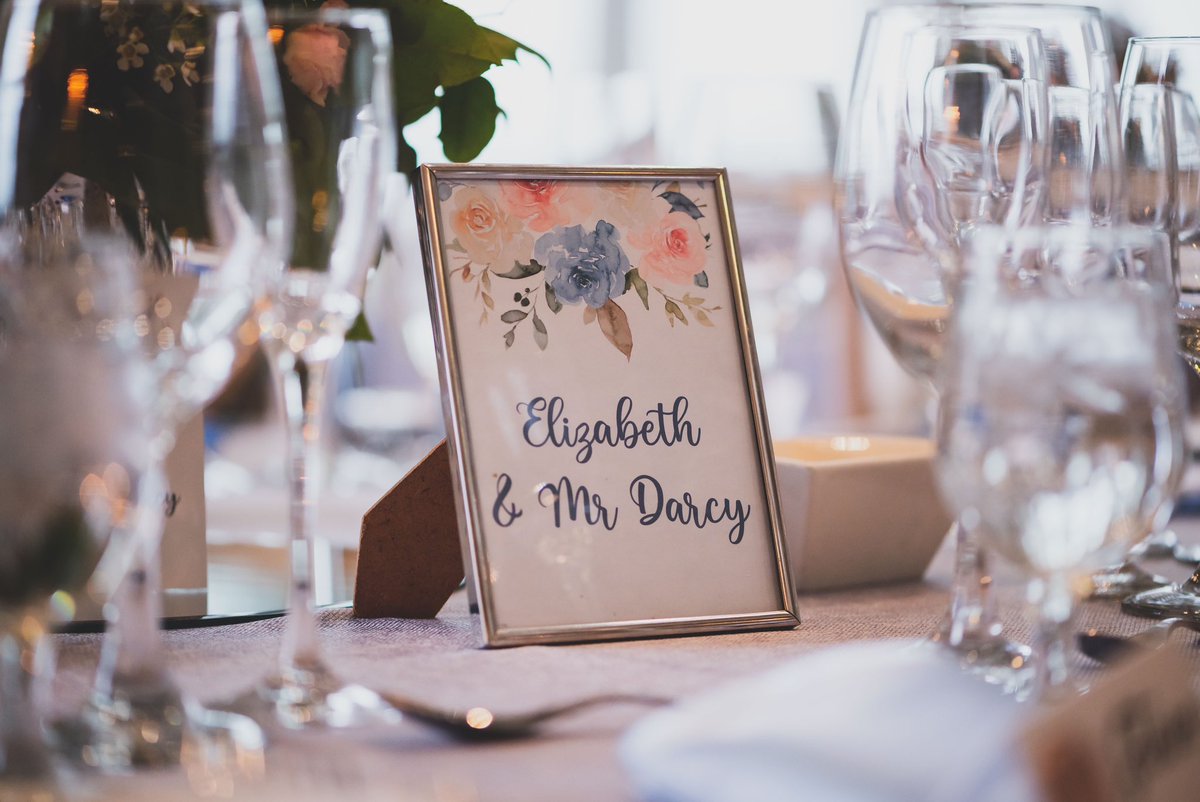 samlydya's tweet photo. the little details at weddings are my favourite ✨ https://t.co/1VOpL03TZv