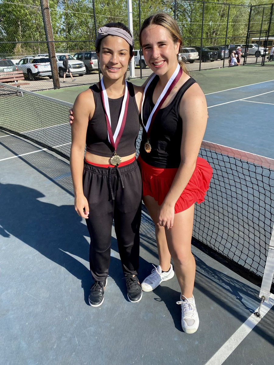 A successful day for our JH Red team as they placed 3rd today out of 18 teams in the Ada Tournament! 

1 Singles - Lauren Neely 7th
2 Singles - Samantha Flemons 3rd 🥉
1 Doubles - Manvi Pinnapareddy &amp; Veena Ramasamy 3rd 🥉🥉
2 Doubles - Alea Hawthorne &amp; Brianna Hernandez 1st 🥇🥇