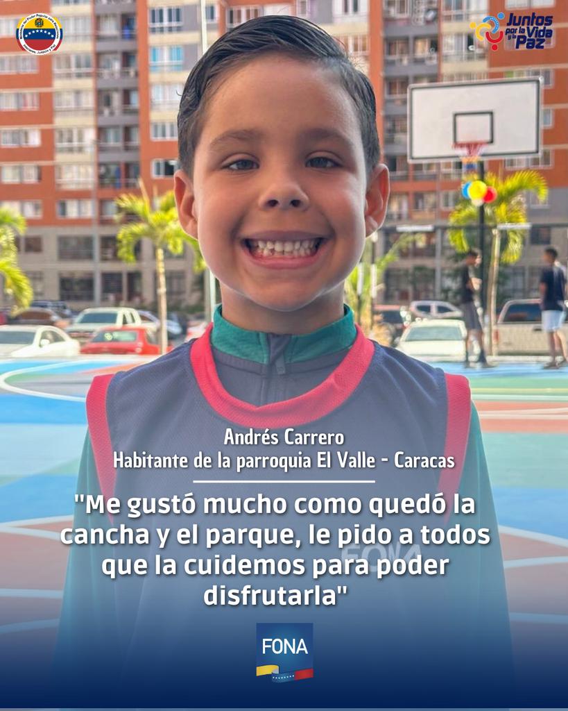 Los niños y niñas del Urbanismo Simón Bolívar, en Ciudad Tiuna, parroquia El Valle de Caracas manifestaron su alegría por la recuperación de la cancha deportiva y la colocación de un parque infantil como parte del fortalecimiento del 1° vértice de la Gran Misión Cuadrantes de Paz
