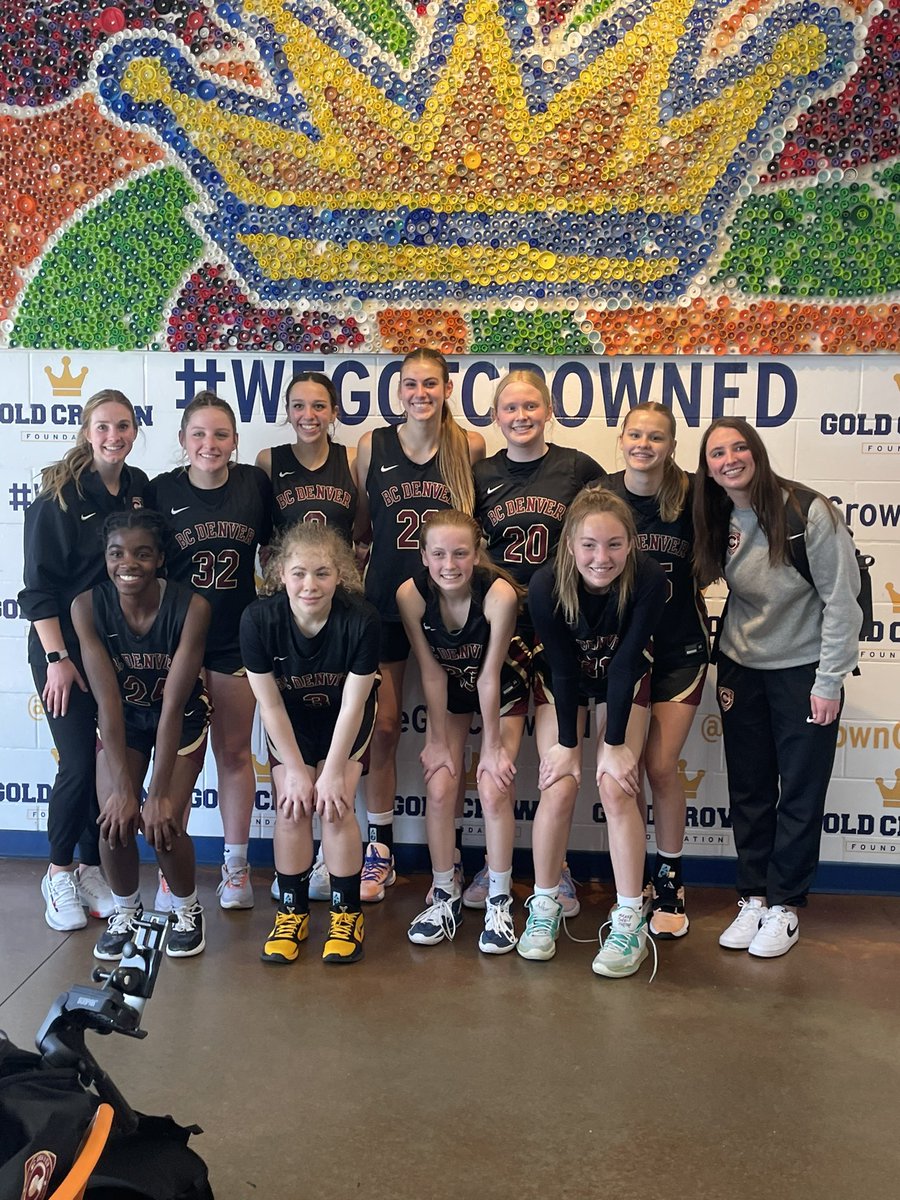 Congrats to our 15U girls for winning the MHI! We are proud of you 🏆