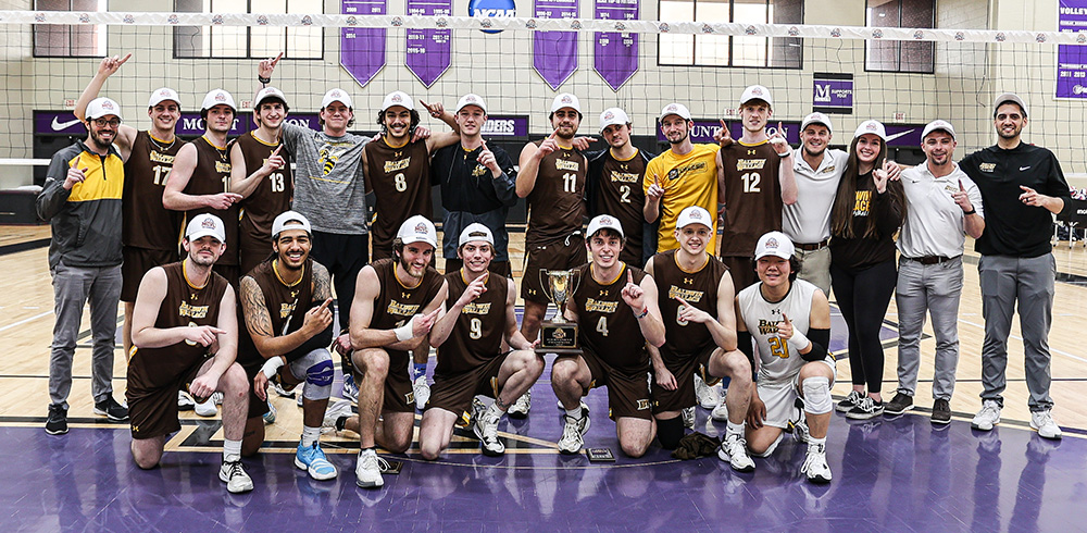 🏐🏆 Baldwin Wallace Claims 2023 MCVL Tournament Crown // #MCVLMadness #GoMCVL 

BW, in its third season as a program, will find out its opponent in the NCAAs at 10 a.m. ET during the Men's Volleyball selection show on NCAA.com.

🗞️: mcvl.org/sports/mvball/…