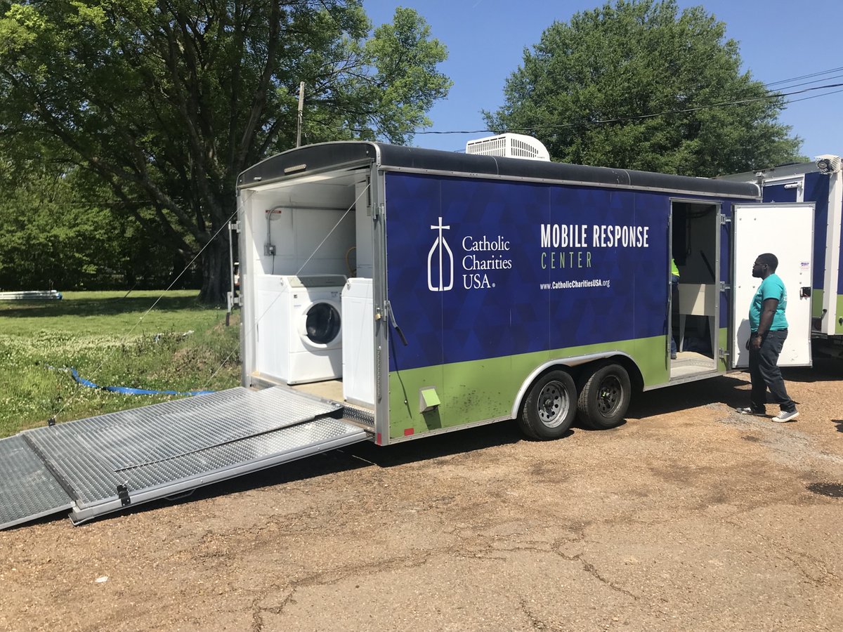 CCJacksonMS's tweet photo. Here at Catholic Charities, our mission is to be a visible sign of Christ's love. Our team was privileged to deliver a laundry truck and other items to Rolling Fork, MS. #CCJStrong #VisibleSign https://t.co/I0Lj3Ogckx
