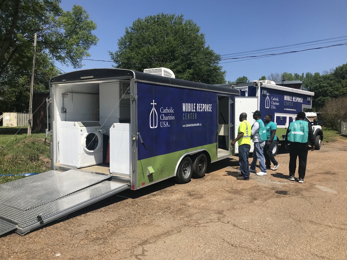 CCJacksonMS's tweet photo. Here at Catholic Charities, our mission is to be a visible sign of Christ's love. Our team was privileged to deliver a laundry truck and other items to Rolling Fork, MS. #CCJStrong #VisibleSign https://t.co/I0Lj3Ogckx