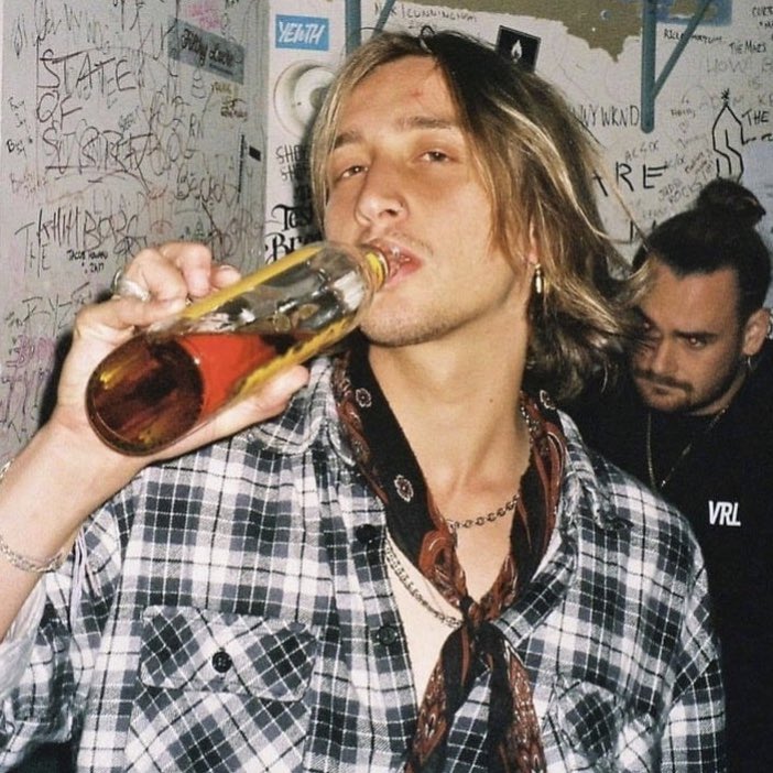 iin ୨ৎ (@flawlessxcave) on Twitter photo 