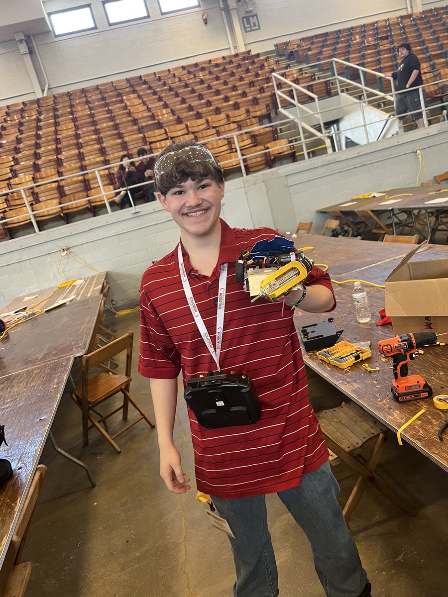 CS_Pirate_Tech's tweet photo. Some technical difficulties kept us from placing, but we learned a lot and had a great time again this year  at The National Robotics Challenge! Proud of the hardwork these guys put in this year. #ProudtobeaPirate https://t.co/Er2lXwqQY6