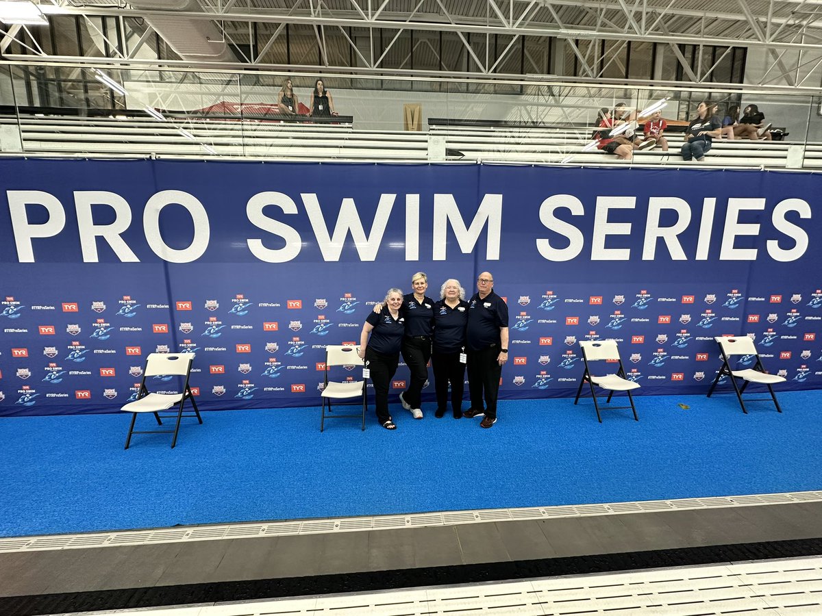 Midwestern Swimming tweet media