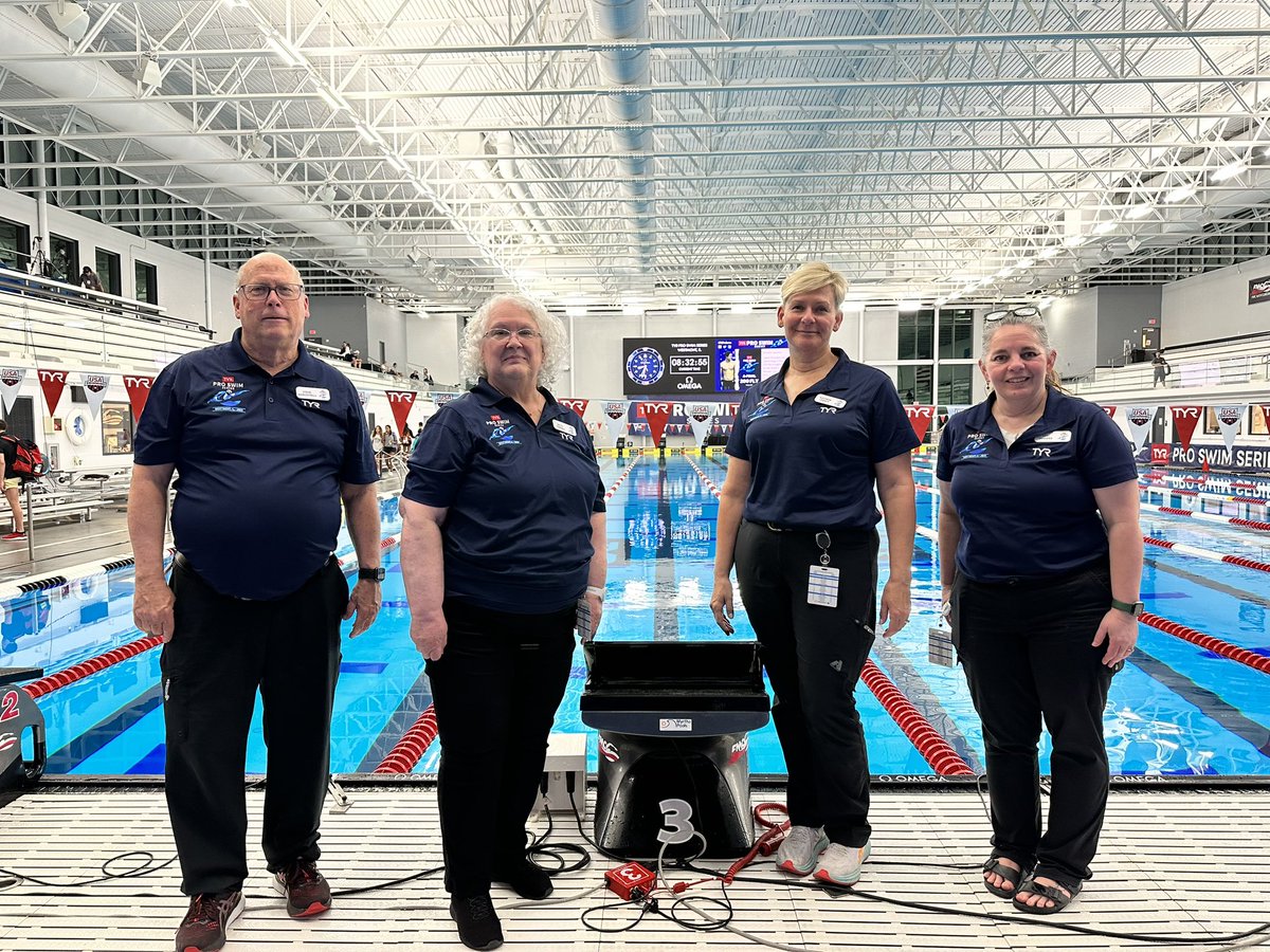 Midwestern Swimming tweet media