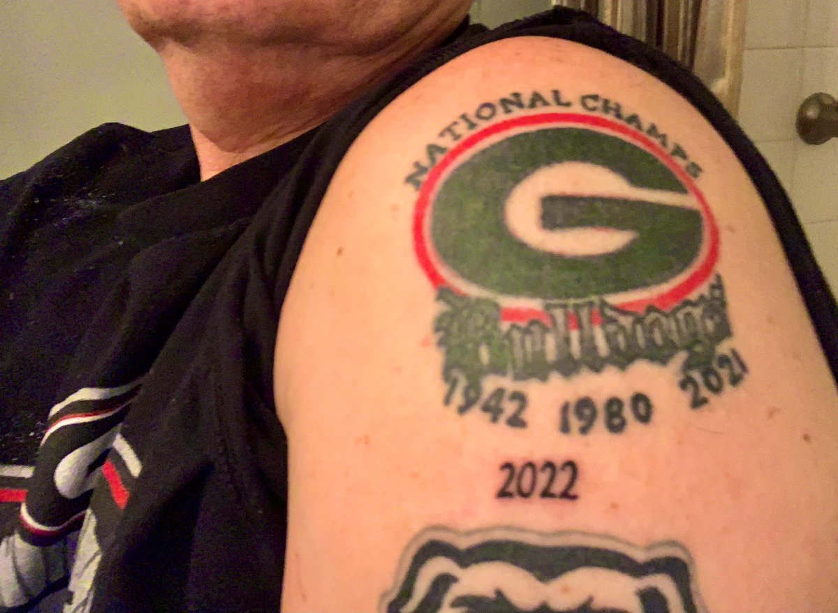 Ohiogabulldog's tweet photo. In honor of G Day and since I needed something to do until 4 pm I decided to get the Natty Power G updated with 2022 and while in the chair added another tat to my military arm

Hope it’s a safe and productive G Day

#GoDawgs #USAFRetired https://t.co/3V80f3ohna