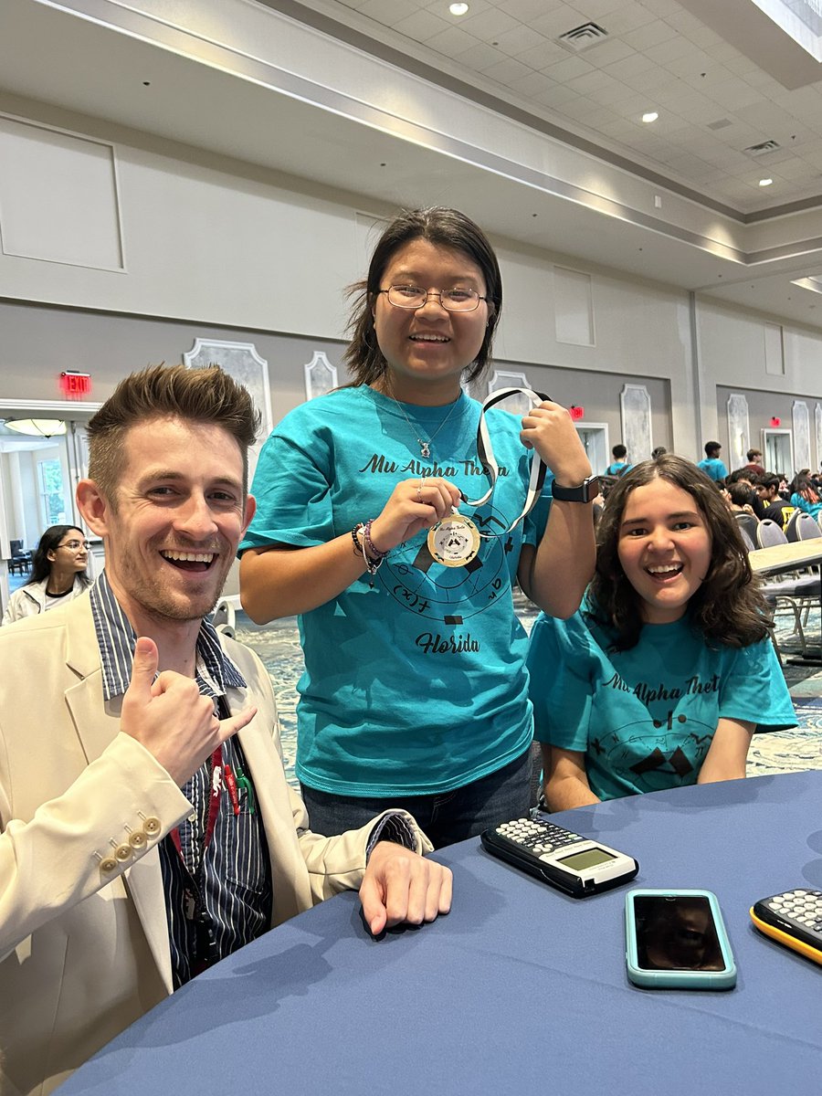 Cheryl Perry tweet media