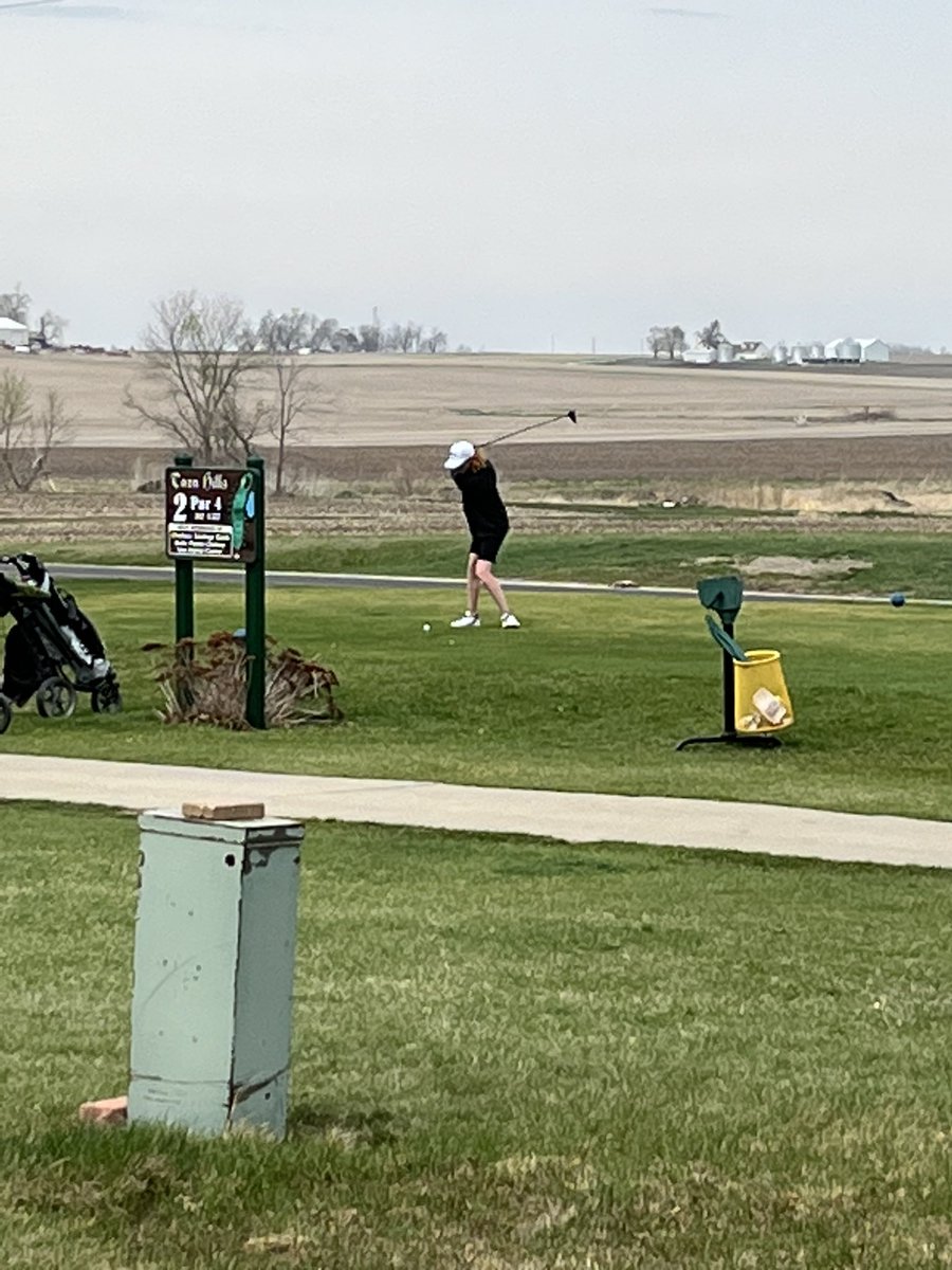 marionboysgolf's tweet image. Josh Noll, Calvin Andresen and Asher Castenson all finished with an 84. Carsen Cechota rounded out the scores with a 90.