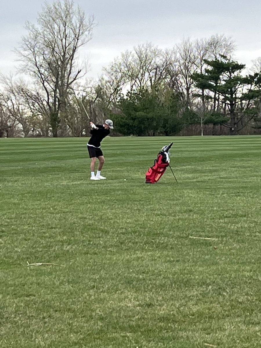 marionboysgolf's tweet image. Josh Noll, Calvin Andresen and Asher Castenson all finished with an 84. Carsen Cechota rounded out the scores with a 90.