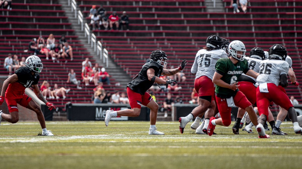 Cincinnati Football tweet media