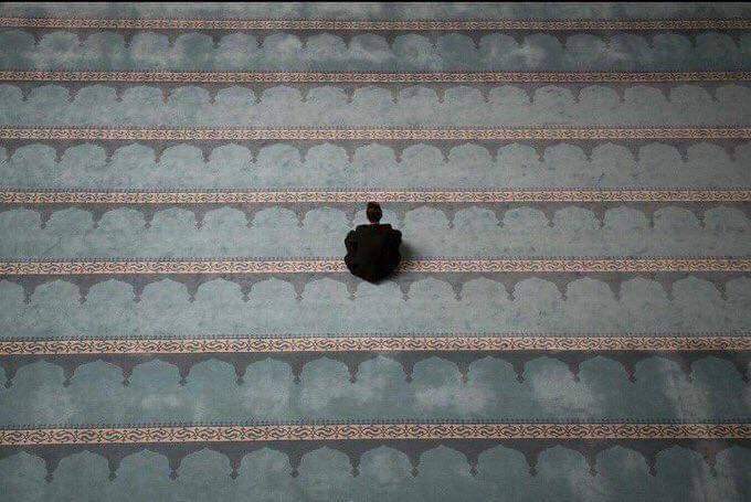 Balaghl's tweet photo. " ولي أملٌ بربِّي لا يخيبُ ".♡゙ https://t.co/QMUJjSf9XX