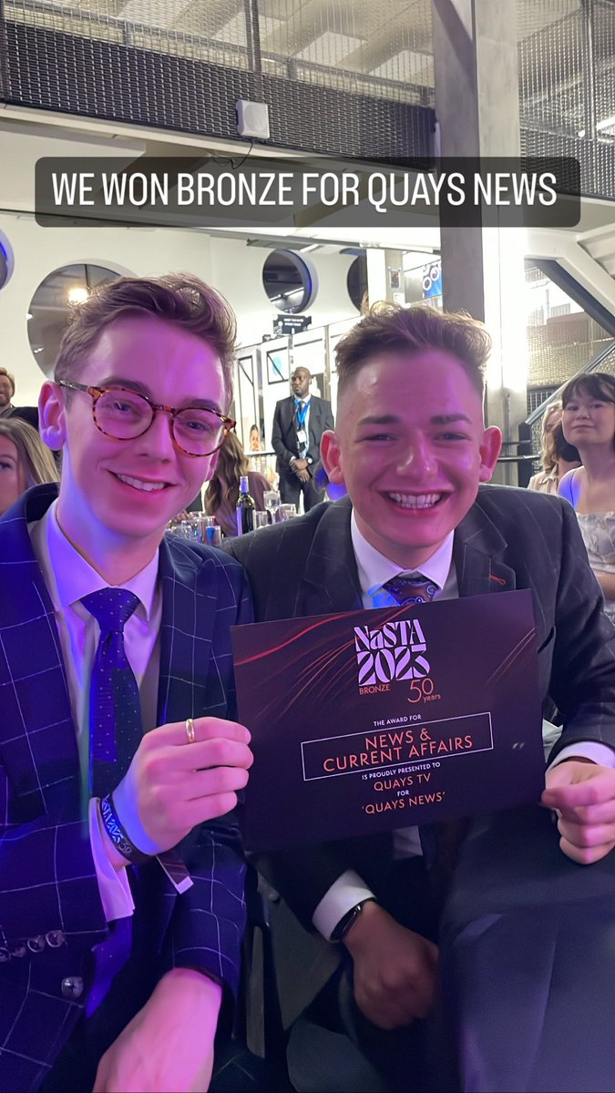 George Icke (@georgeickeradio) on Twitter photo QUAYS NEWS WON BRONZE <a href="/UoSJournalism/">Salford Journalism</a> @RadioCaroline_ <a href="/paulducktv/">Paul Duckworth</a> <a href="/utocue/">Andrew Lindsay</a> <a href="/QuaysNews/">Quays News</a> <a href="/UoSQuaysTV/">Quays TV</a> QUAYS NEWS WON BRONZE <a href="/UoSJournalism/">Salford Journalism</a> @RadioCaroline_ <a href="/paulducktv/">Paul Duckworth</a> <a href="/utocue/">Andrew Lindsay</a> <a href="/QuaysNews/">Quays News</a> <a href="/UoSQuaysTV/">Quays TV</a>