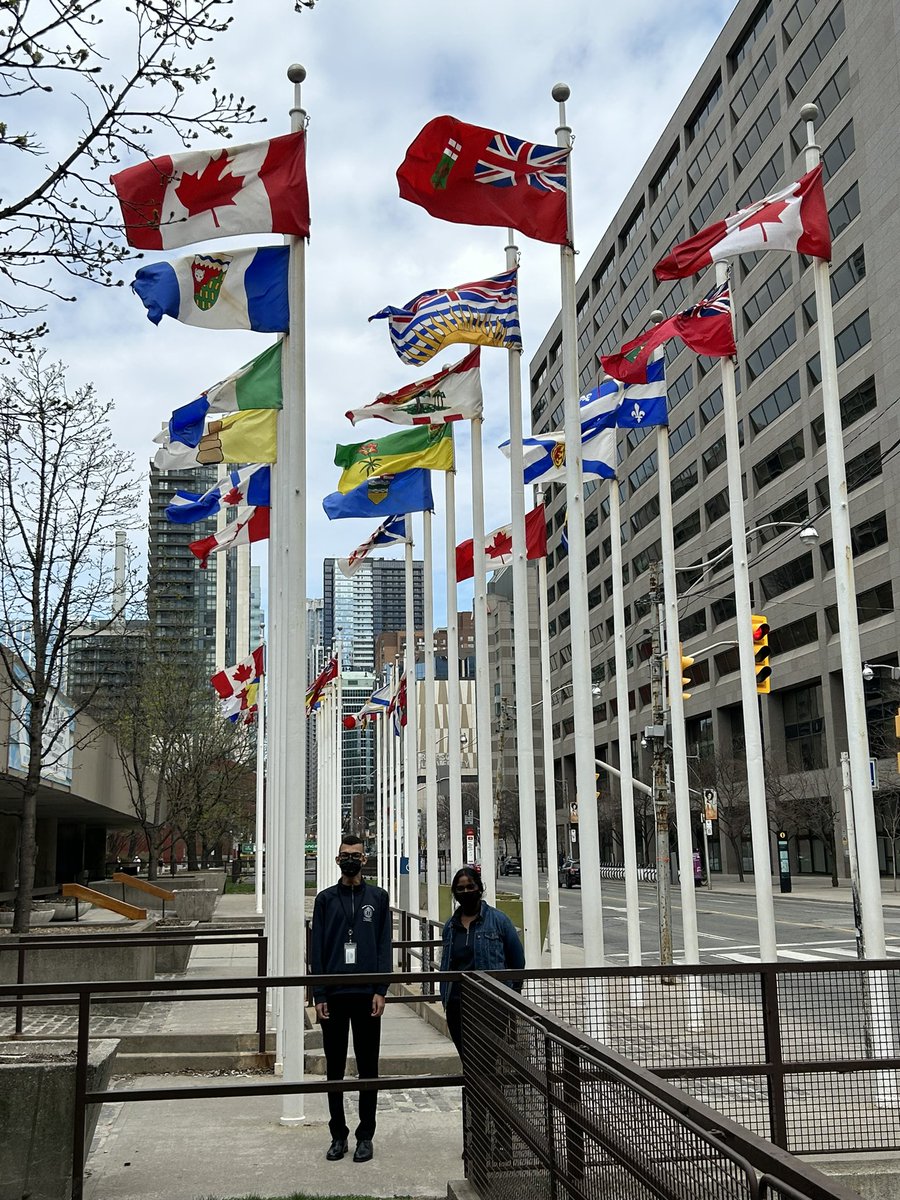 TPS51Div's tweet photo. Our @youthinpolicing students attending #TorontoCityHall today for The 2nd Anniversary #MissingAndMissed event also got a short civics lesson from their Sgt and attended Toronto’s #PeaceMemorial for the first time. #YIPI #Toronto /hd https://t.co/eHixN7anbh