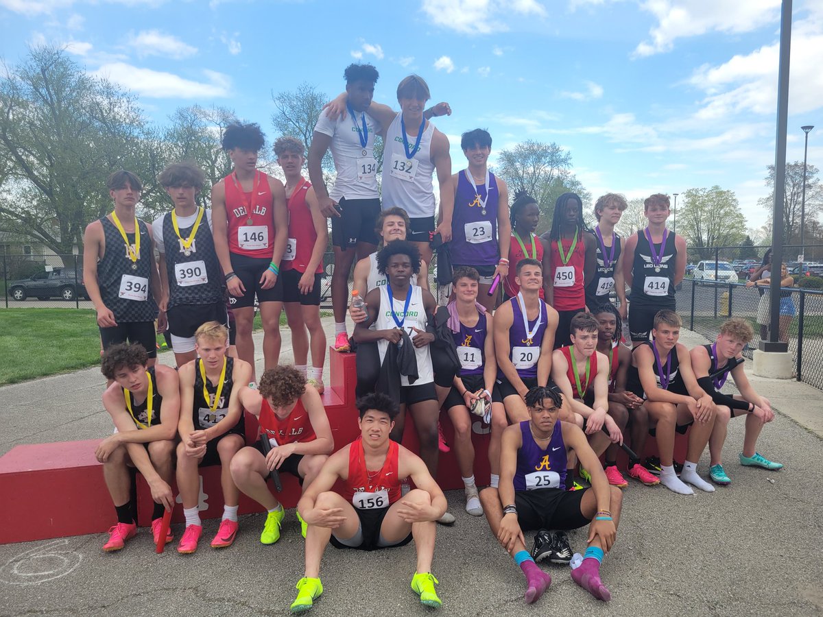 mlcockroft's tweet photo. Lasrmt race of the day, big time finish for 3rd in the Sprunt Medley @AngolaHs https://t.co/5HmT9WZp1K