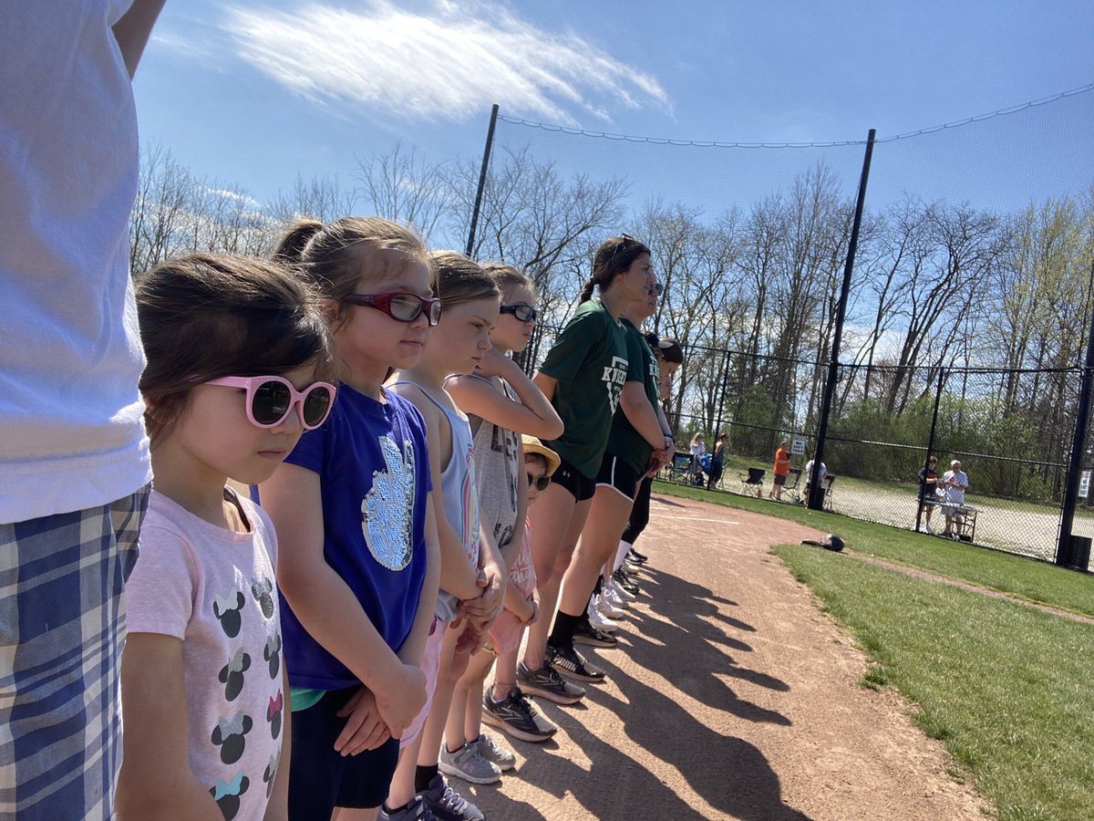 CoachDeininger's tweet photo. @NORDONIASBALL  Youth girls came out to support the team. https://t.co/AnvElkUmCI