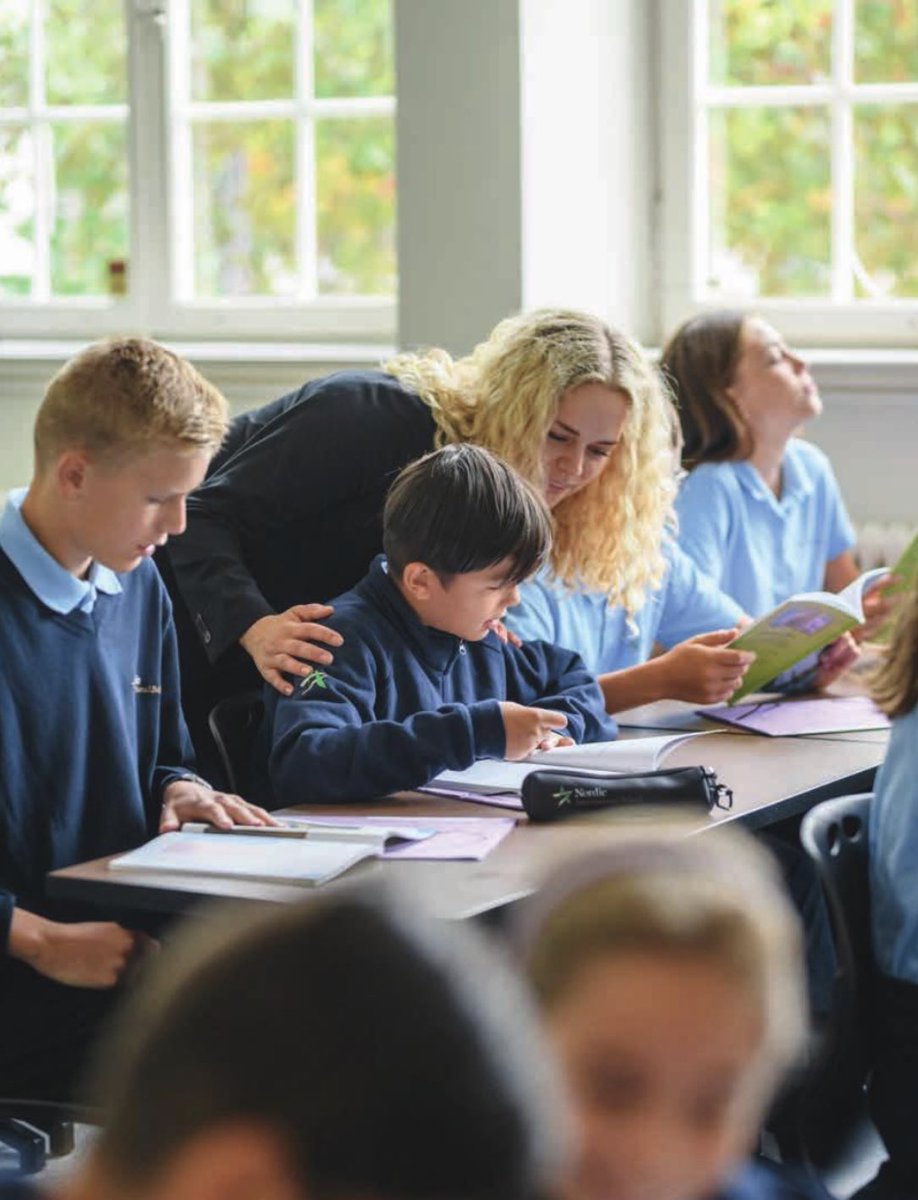 HardRektor's tweet photo. Jag söker nu lärare som vill bygga upp en ny skola i @Nacka_kommun tillsammans med mig. 
#skola #lärare #rektor https://t.co/Vp5lGLQSxS