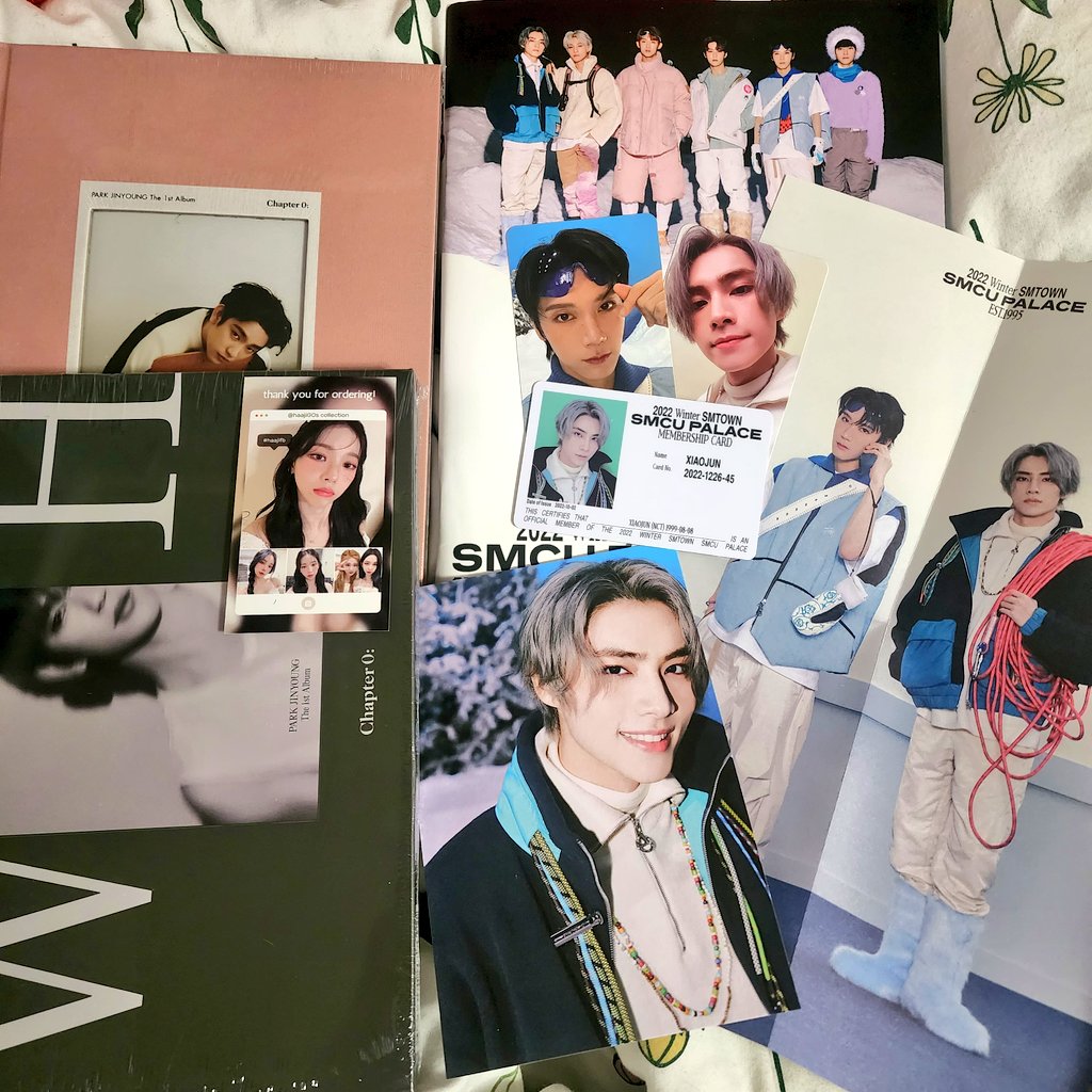 bbchimin's tweet photo. Tysm @haajiGOs everything arrived safely 💕 #haajifb https://t.co/g5U29QUCvL