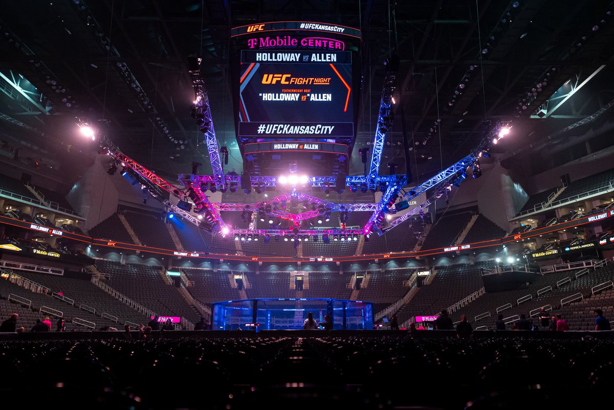 ufc's tweet photo. Less than an hour away! ⏰

#UFCKansasCity kicks off at 5:30pmET / 2:30pmPT on ESPN &amp; @ESPNPlus https://t.co/FPquSBJSSN