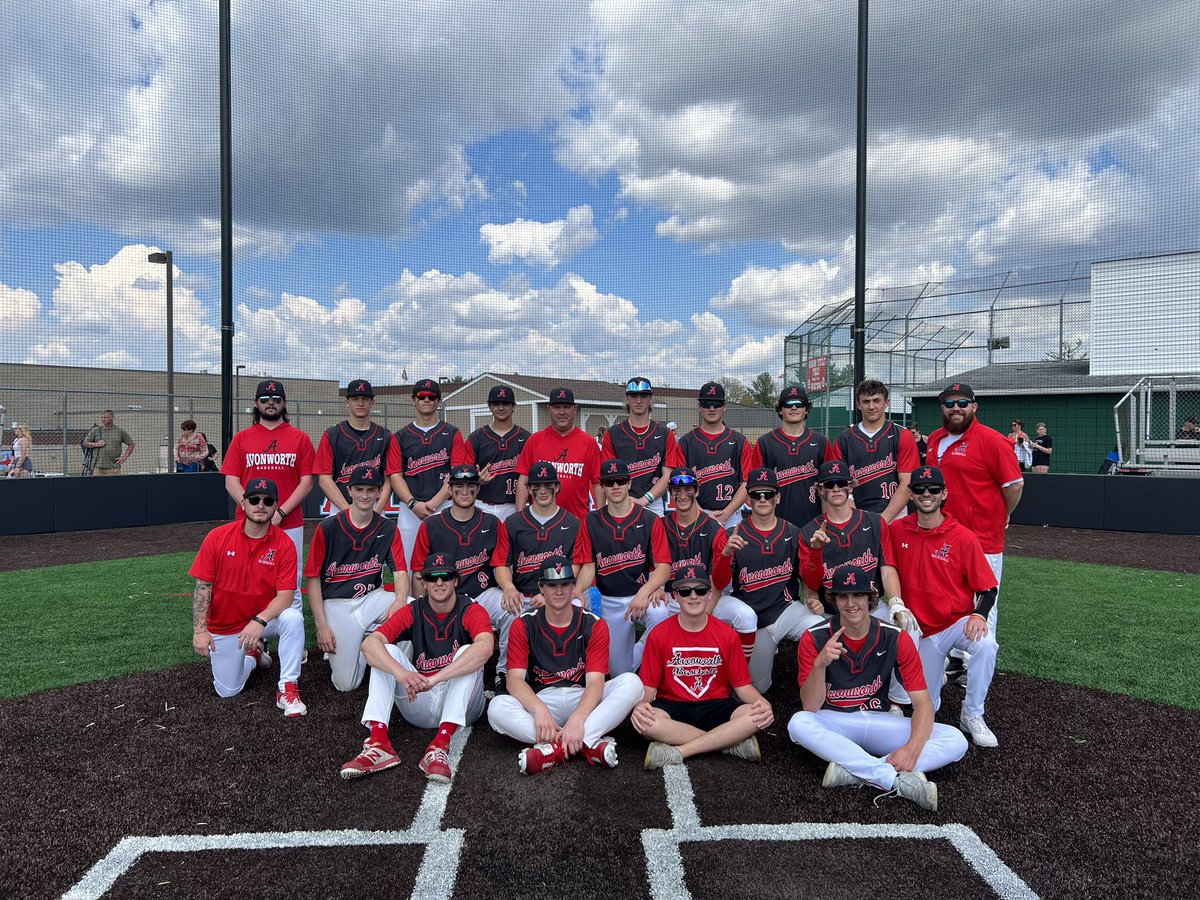 Avonworth Baseball tweet media