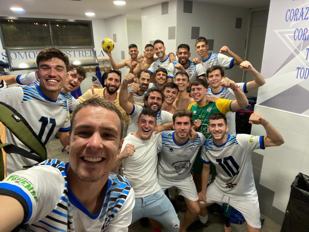 EstrellaSACF's tweet photo. 𝘏𝘰𝘺 15 𝘥𝘦 𝘢𝘣𝘳𝘪𝘭 𝘥𝘦 2023, 𝘥𝘰𝘳𝘮𝘪𝘮𝘰𝘴 𝘦𝘯 𝘱𝘭𝘢𝘺 𝘰𝘧𝘧 𝘥𝘦 𝘢𝘴𝘤𝘦𝘯𝘴𝘰.

Mañana será otro día!!!

📸#NosMueveElCorazon💙 https://t.co/qLw961zOdd