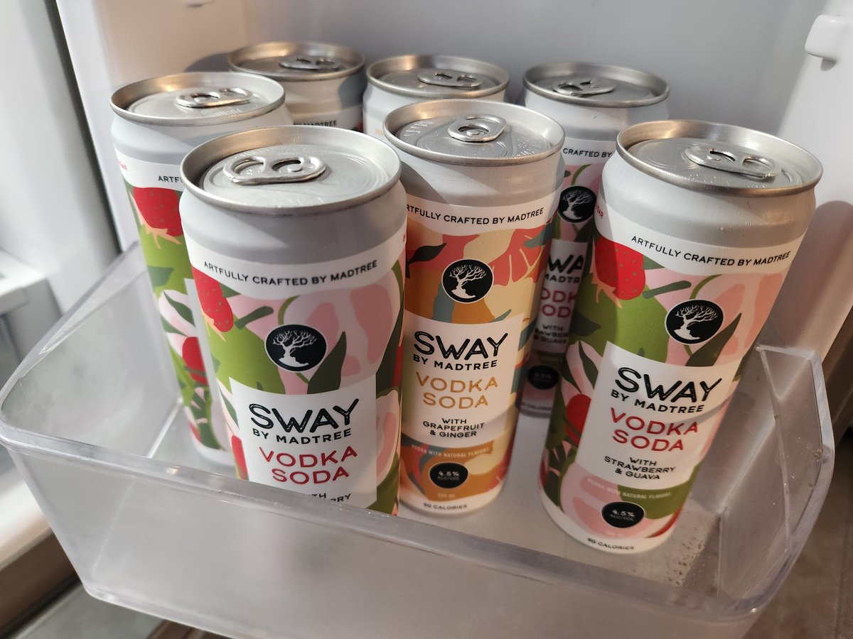 SourmugsTavern's tweet image. While the @12peterson25 team is off having fun at @wcsohio I had to stay home and support the sponsors. Sacrifices I make for the team 🤣 @MadTreeBrewing @luckyluch37 #RP2 #SWAY #MADTREE