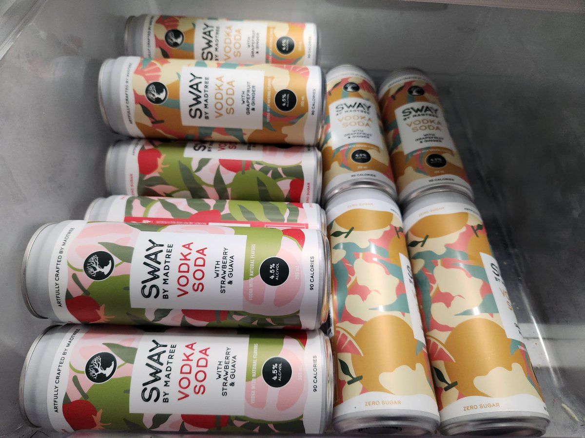 SourmugsTavern's tweet image. While the @12peterson25 team is off having fun at @wcsohio I had to stay home and support the sponsors. Sacrifices I make for the team 🤣 @MadTreeBrewing @luckyluch37 #RP2 #SWAY #MADTREE