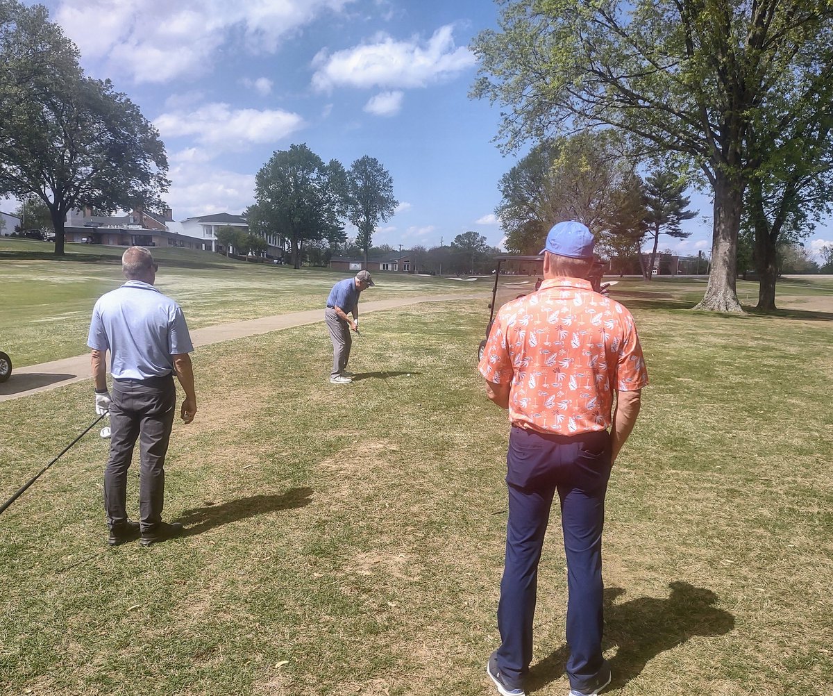 MusicCityTR's tweet photo. #SaturdayFunday with my guys @TimNicholsMusic @kentlmitch615 great in Tennessee @OldHickoryGolf #Fore #Playing36 powered by @JackDaniels_US https://t.co/zBJ22578uH
