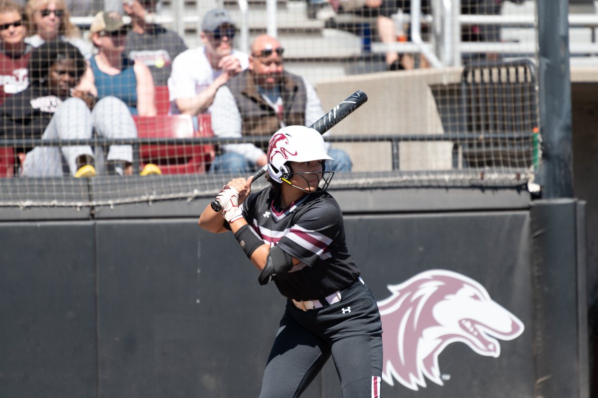 Sidney Jones hits a two-run home run for her third of the season but the Salukis still trail with a lot of work left as we near the fifth inning. 

#Salukis