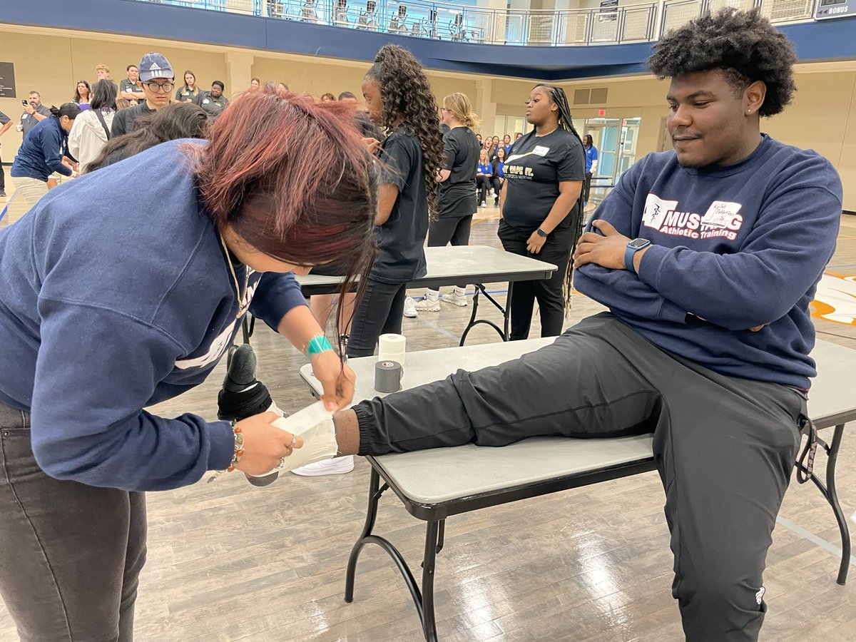 Mustang Athletic Training tweet media