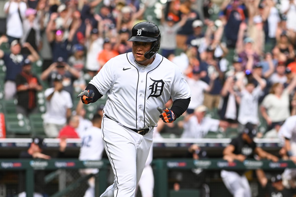 MLB Stats on Twitter "In his final season, Miguel Cabrera gets his
