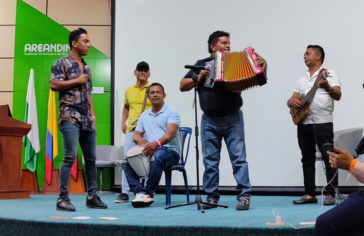 ErneyGalvan's tweet photo. Con éxito finaliza #Itech2023 Tecnologías Disruptivas y Producto Digital.
Grandes aprendizajes, grandes retos.
#Valledupar
@itech2023 https://t.co/KSwCOSnkVt
