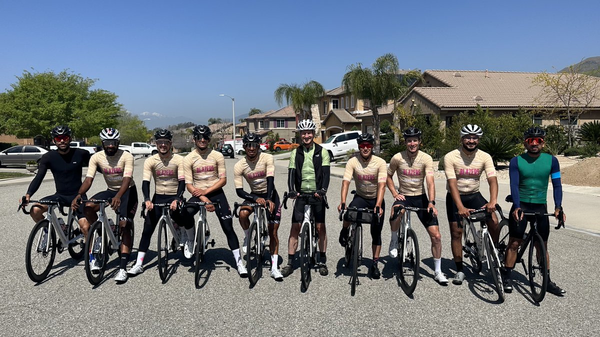 richjohnstone's tweet photo. Honored to ride with the Miami Blazers today on their pre-crit ride. Thanks Dennis Ramirez and Sebastián Martínez. @redlandsClassic

https://t.co/XOCvmXO1eh https://t.co/FnlvMMaea2