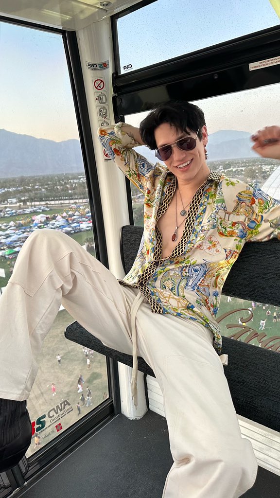 xhuddy's tweet image. day 1